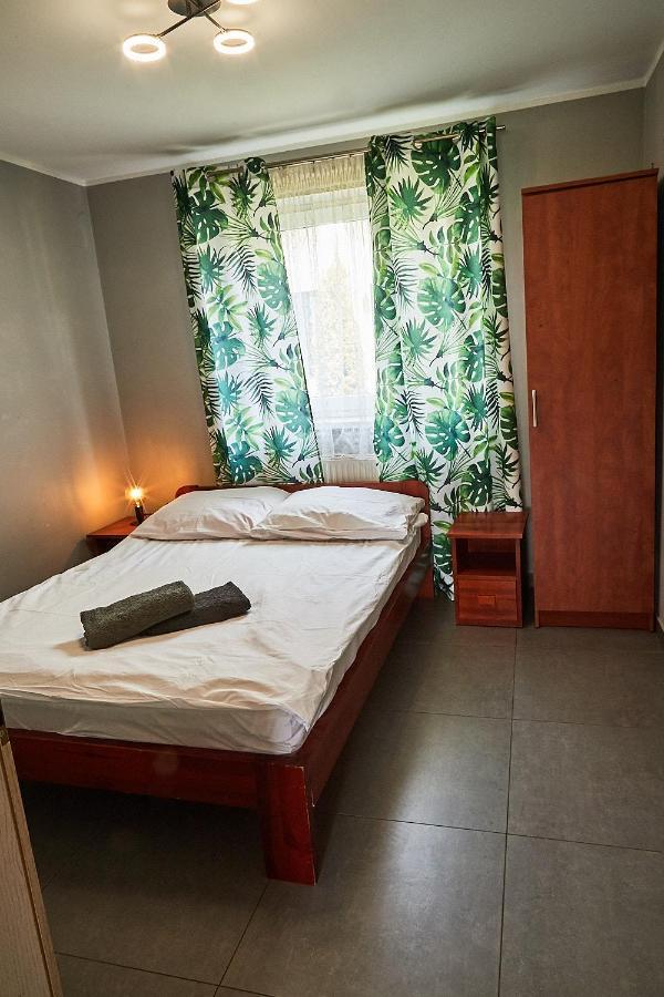 Sadova Park Villa Slesin  Luaran gambar