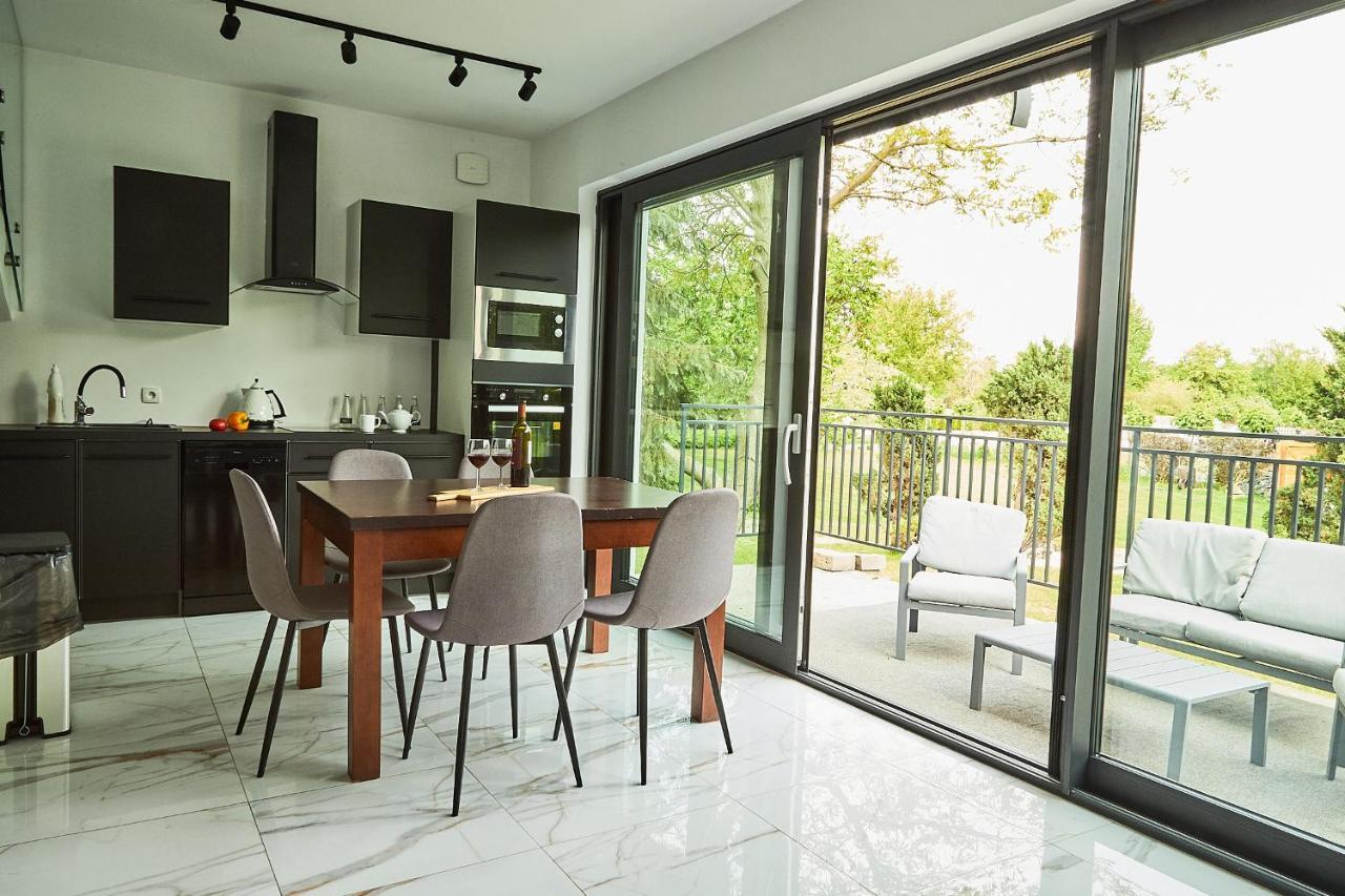 Sadova Park Villa Slesin  Luaran gambar